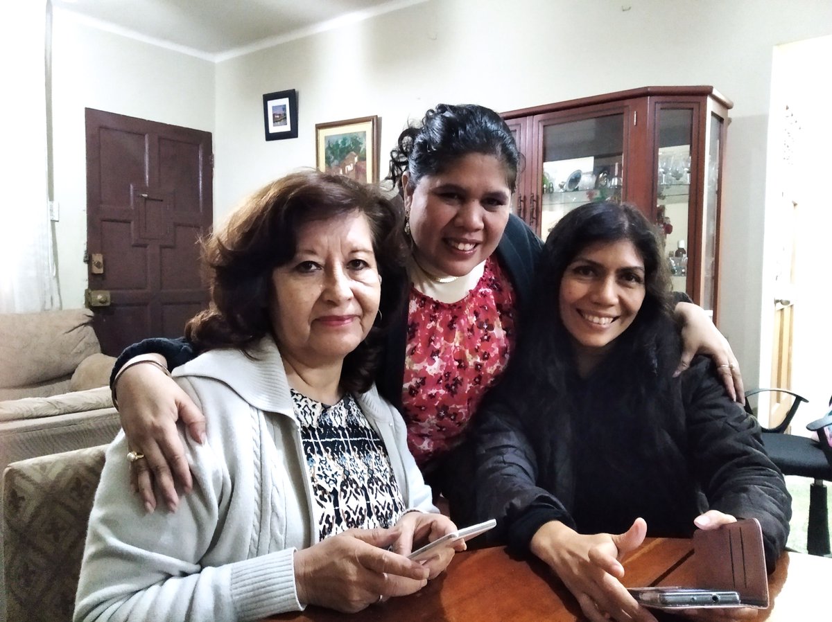 Cumpleaños feliz
Gracias a mi amada familia por acompañarme en tan inolvidable fecha. 
Gracias