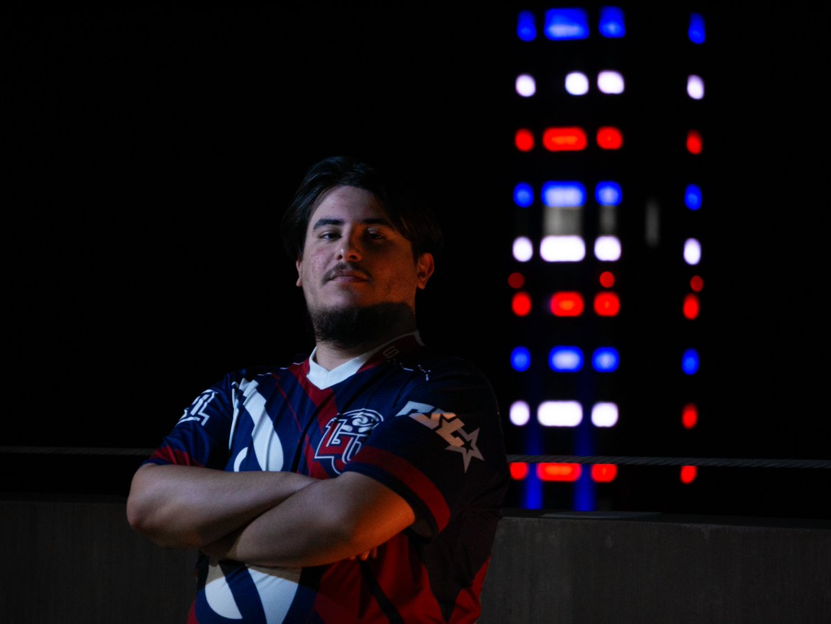 LUesports's tweet photo. Not an Apex Legend? Well, then, I have a league for you. A LEAGUE OF LEGENDS!

If you are interested, fill out this tryout form https://t.co/1ss6TIDpSy https://t.co/fby6PEWUH1