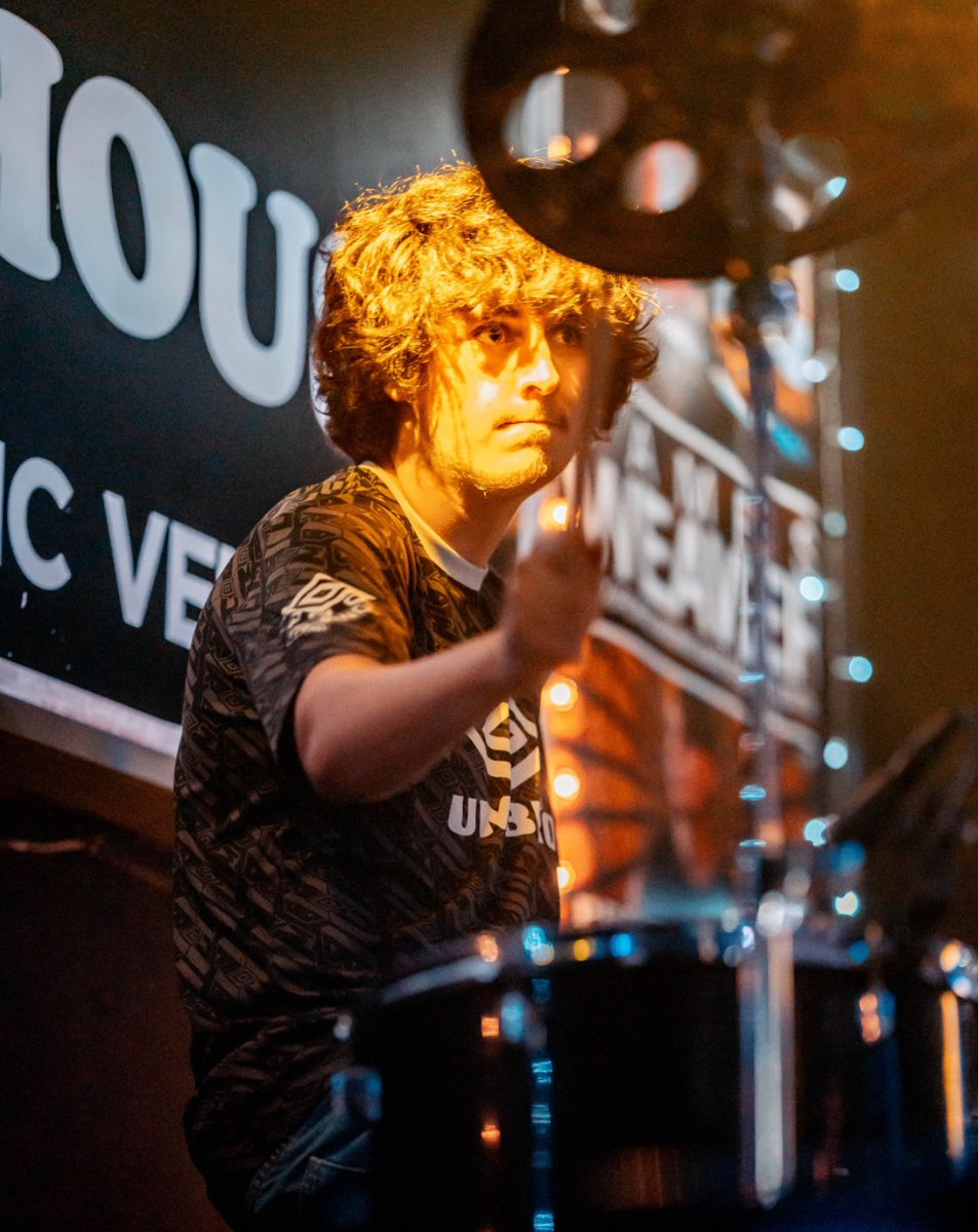 A few photos from Battle Of The Bands!
—
#photography #Swansea #upcoming