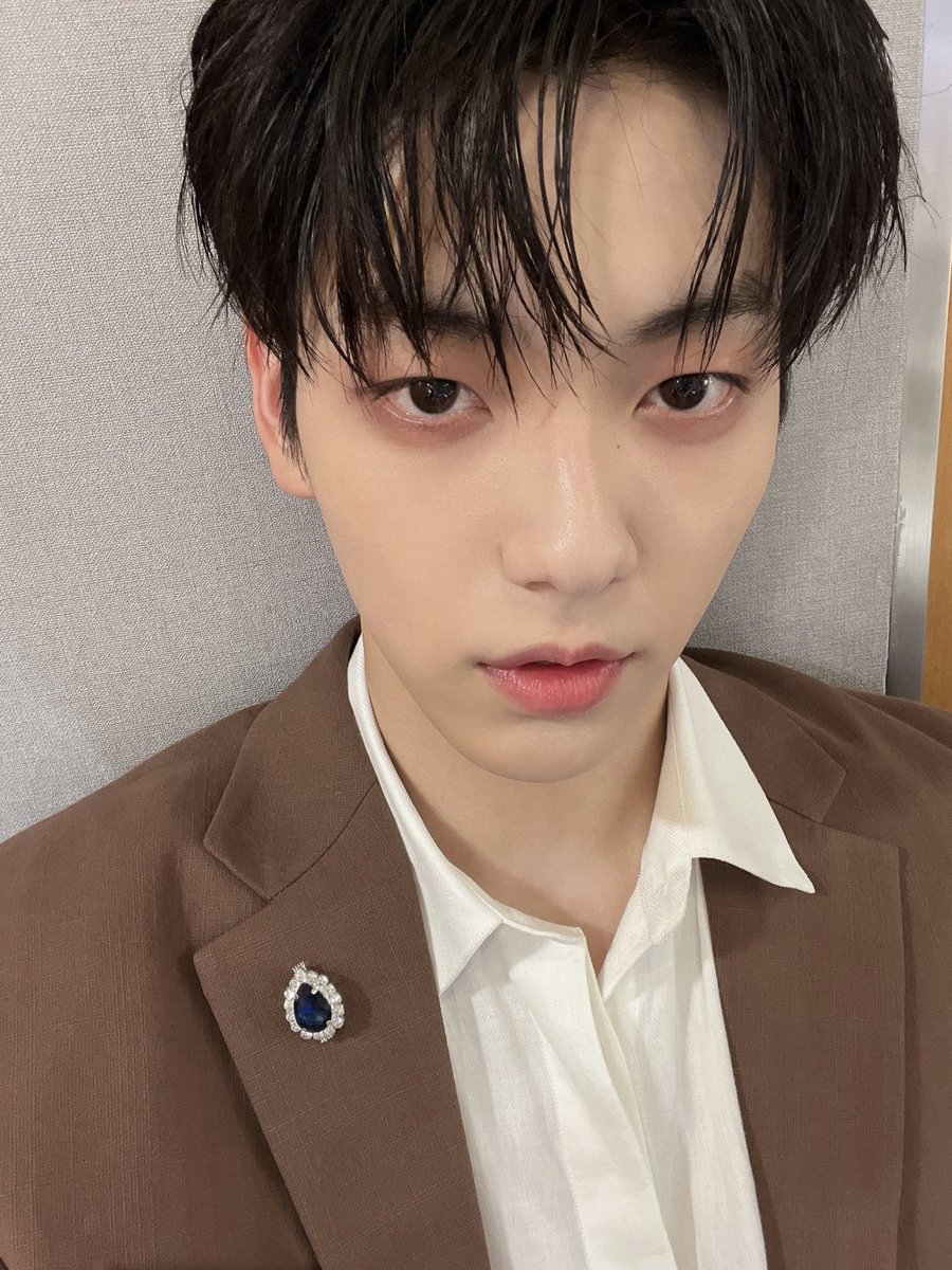 Trickies_tw's tweet photo. 𝙻es recomiendo desde ya ponerse 𝕝as pilas con el 𝕤tream a este #𝐭im𝕖𝐥e𝕤s𝐣oū𝕣na𝐥 ya que merece ganarse más de un premio, es que 𝕟o me puedo quedar sin decir que e𝕝 #𝐣u𝔩𝕚ʼ𝚜·𝐨s𝕥 es una obra maestra de 𝕝a cual estoy obsesionado! ♡

𝑝eōple 𝑙ovǝs ⢷ ⋆ #𝚟enti https://t.co/IVU8ObcCnf
