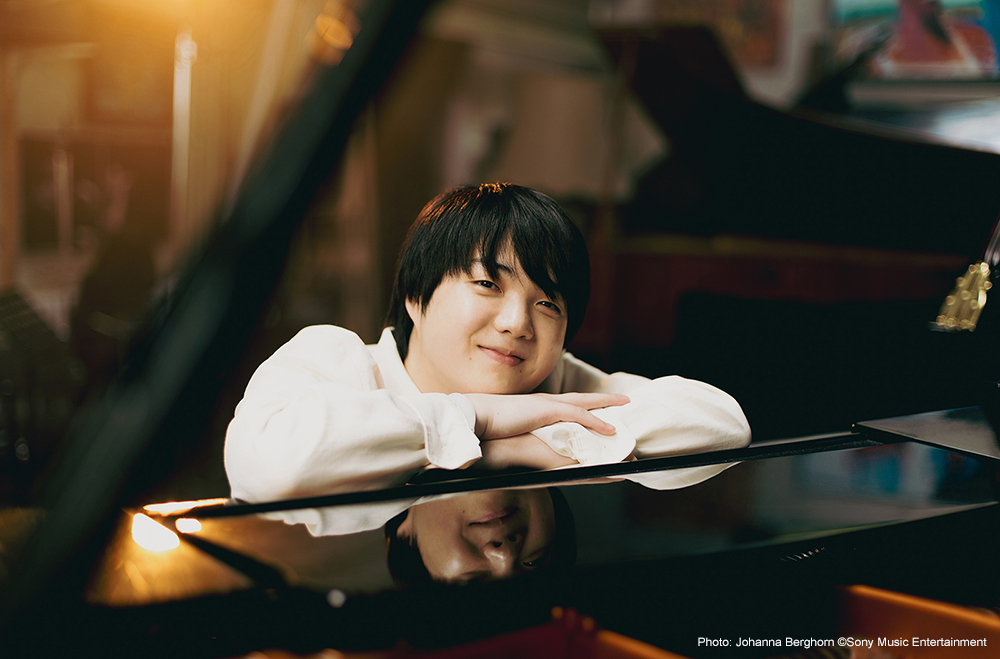 japan_arts's tweet photo. 【掲載情報📖】
6/6～8にかけて王子ホールで開催された「#マルク・ブシュコフ＆#藤田真央 ～ベートーヴェン ヴァイオリン・ソナタ全曲演奏会Ⅰ、Ⅱ、Ⅲ～」のレポートが「#音楽の友」9月号に掲載されました。
🔻楽聖とともに――3日間の宴
https://t.co/jK0ZFGD1rV https://t.co/2G4Fssd27U