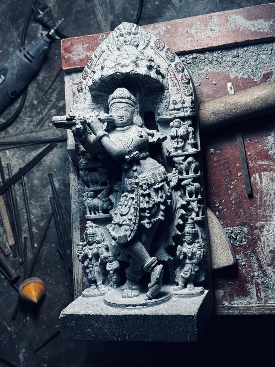 yogiraj_arun's tweet image. Stone work in progress… classical Hoysala style…11”inches…. Happy Krishna Janmasthami 🙏