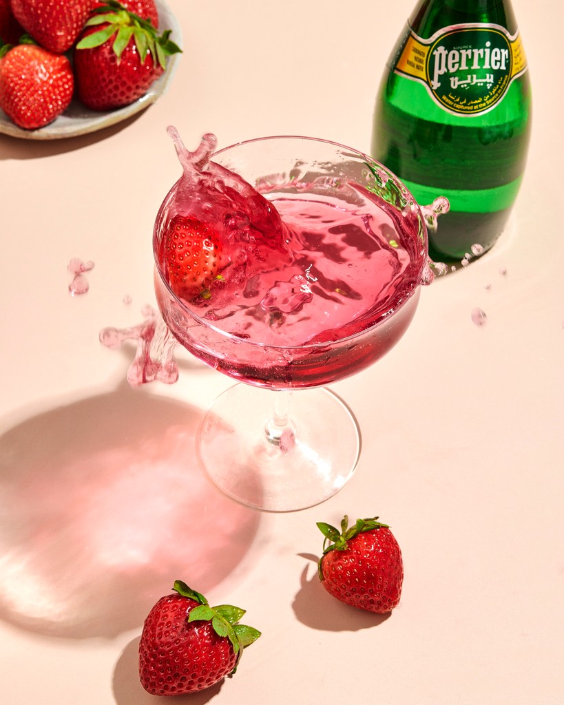 Infused with that bubbly goodness, it’s the perfect way to hydrate without the guilt. 🍓🫧⁠
⁠
#Perrier #perrierdubai #perriermocktail