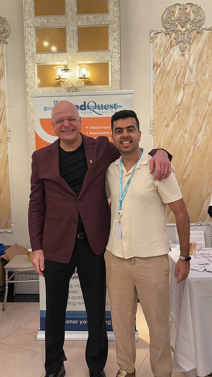 SubhavRamnani's tweet photo. That big smile on my face shows my fan boy moment. From watching his lectures on the screen to meeting him in person. @SeeFisch , bringing out the humor and fun even in his ‘meet and greet!’
@ProjectImg #theimgevent #Match2025 https://t.co/10m9F0xdMa