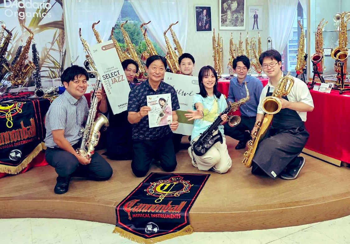 YONEZAWA_MIKU's tweet photo. ヴァースさんでの2日間のイベント無事終了✨
本当にスタッフの皆様の温かいサポートに感謝です…！
皆んな穏やかで素晴らしい方々だなぁ…ほっこりな2日間でした✨
お越し頂いた皆様ありがとうございました🤍🤍🤍🌳🌳🌳 https://t.co/LIXiMJsGnQ