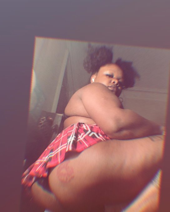 Kiss my lips an not the 🐱 💋 https://t.co/gec7hWKeJG https://t.co/w7yJQHyXjl<a href="/tag/oldvideos"class="tags"><span>#oldvideos</span></a>