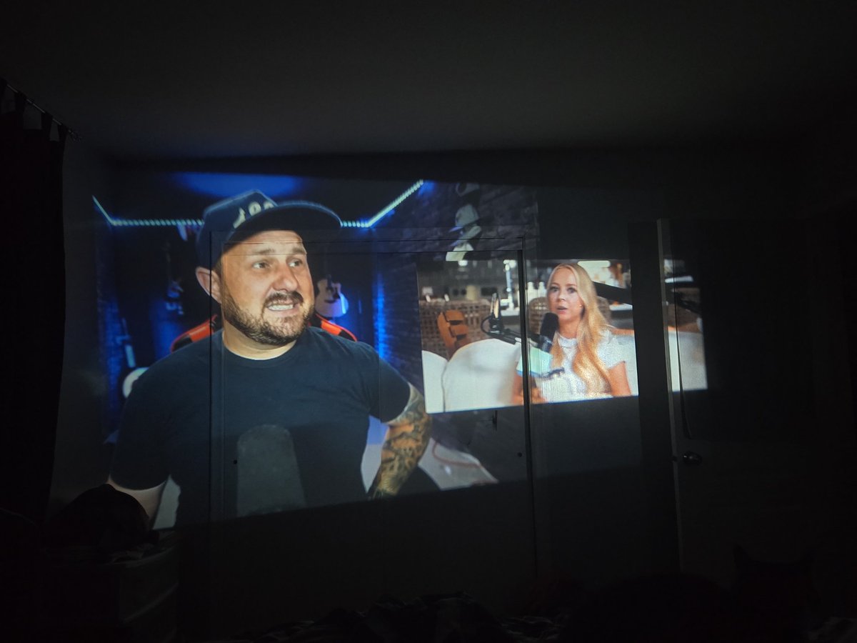 Megan Roberts tweet media