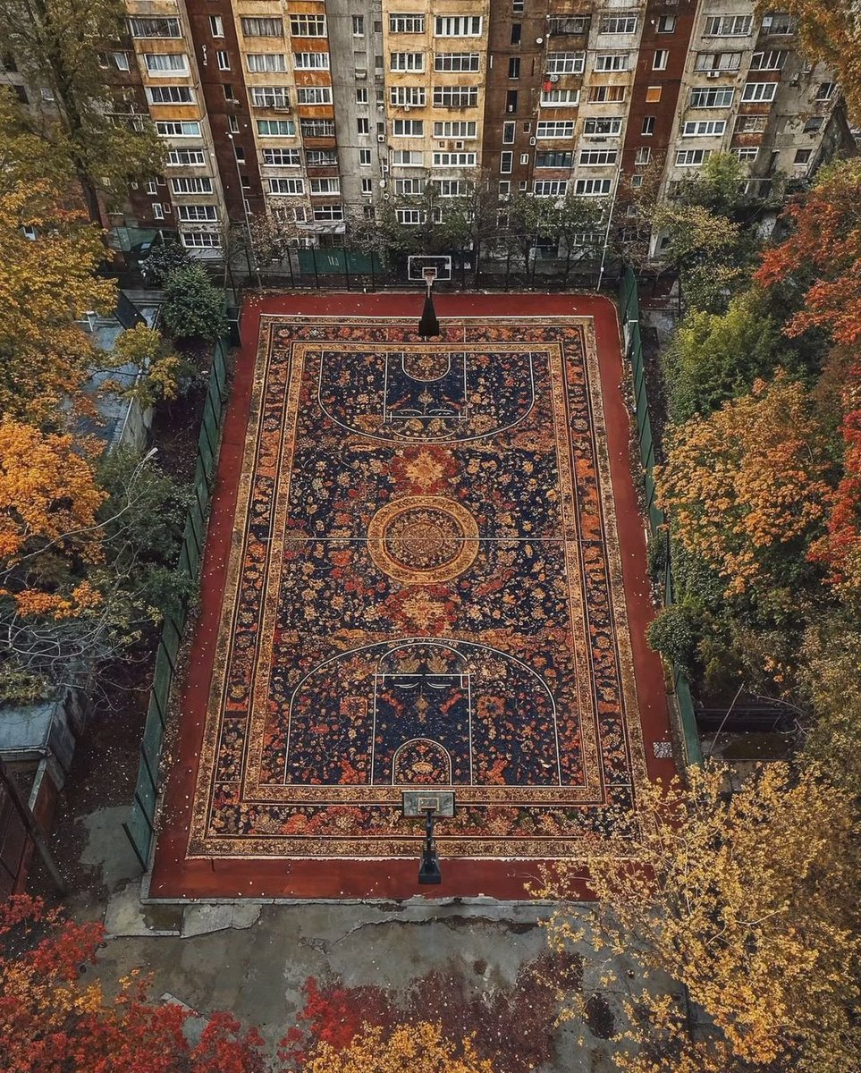 DAppDevTH's tweet photo. Basketball courts and blocks in Eastern Europe adorned with Persian rugs βΉοΈββοΈβΉοΈββοΈπ
Cr. tomislavmarcijus & marcijusaivision via designmidjourney
#ai #designmidjourney #midjourney #generativeai https://t.co/iNczNVS2Fo