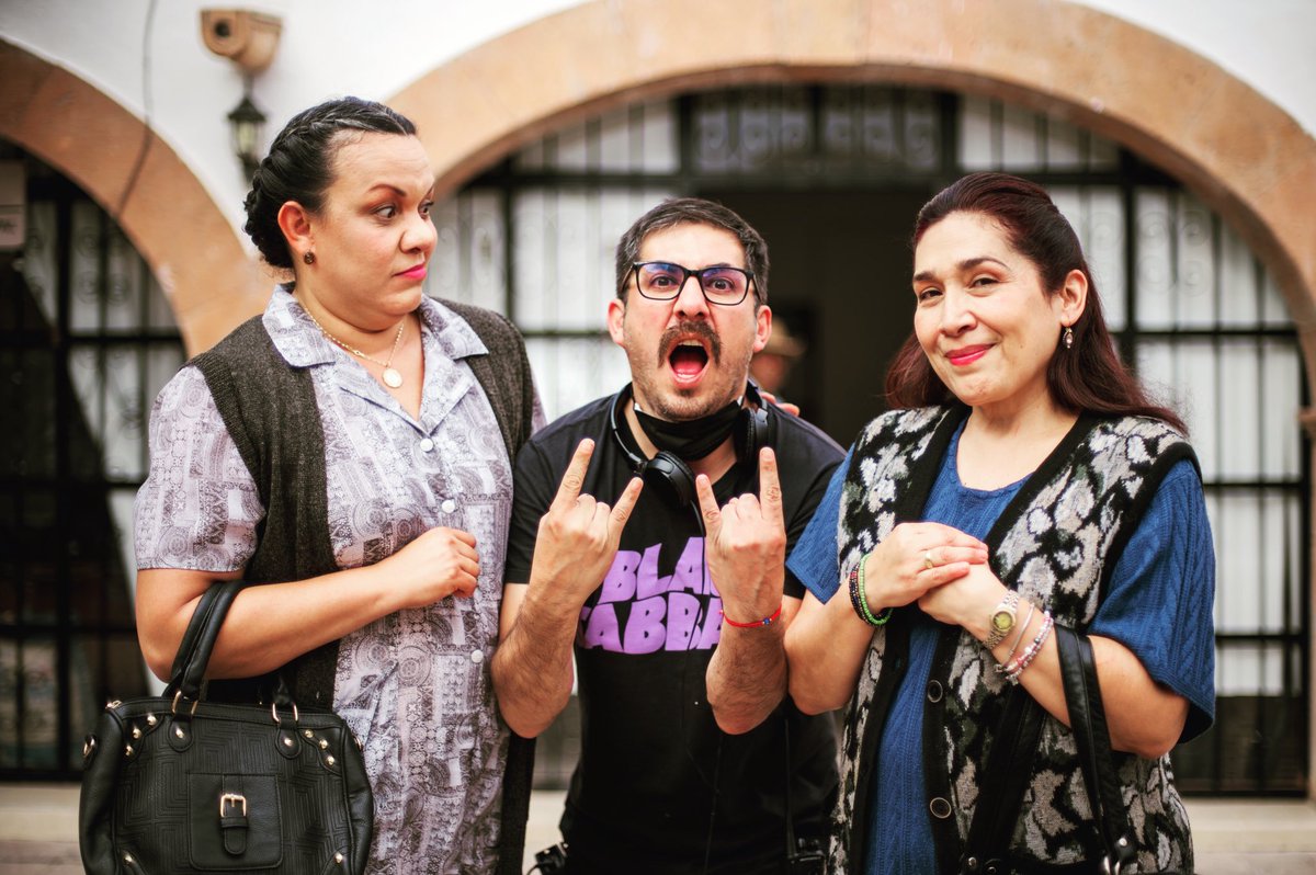 CChalinas's tweet photo. No olviden q “El rey de los machos” ya está en @disneyplusla 
Escrita por @juliogeiger y @muselinaltazor 
Producida por @TIS_Productions @cerditavoladora @aurajuan @lagraceu 
Fotografía de @laacross 
Protagonizada por @LuisTiMo 
Con @alexdelamadrid @FernandaBorches @gabyplatas https://t.co/feKaklOx1y