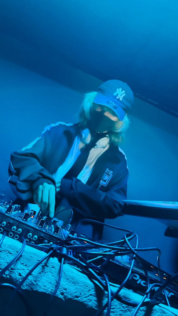 White_An124's tweet photo. 8月もありがとうございました。
スパプーでDJしたり名古屋行ったりもちろん大阪も。色んな場所に行きました。 https://t.co/3i3dY2zJZd