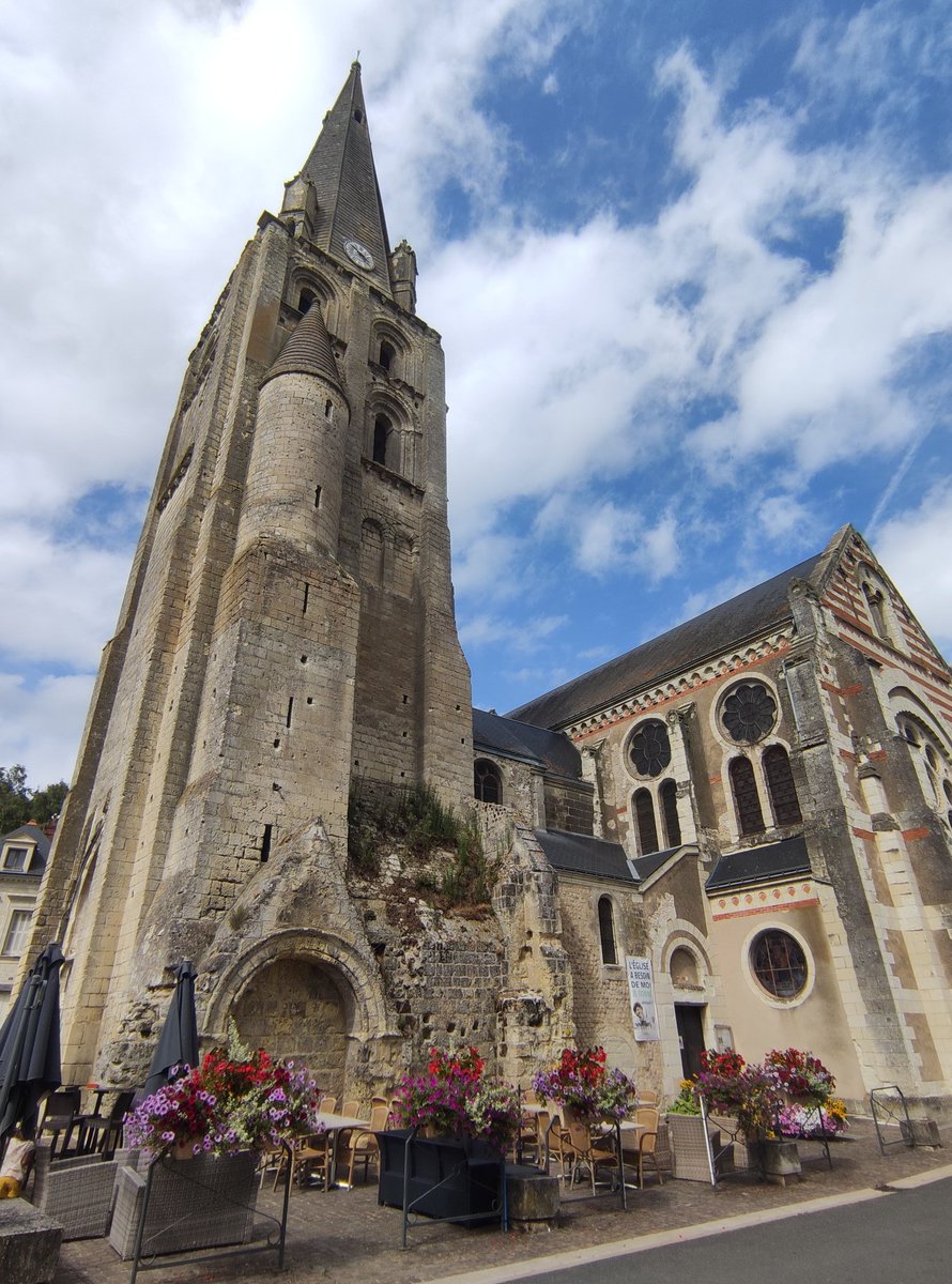 4th century (with some later bits added on 😉) Église Saint-Jean-Baptiste in Langeais,