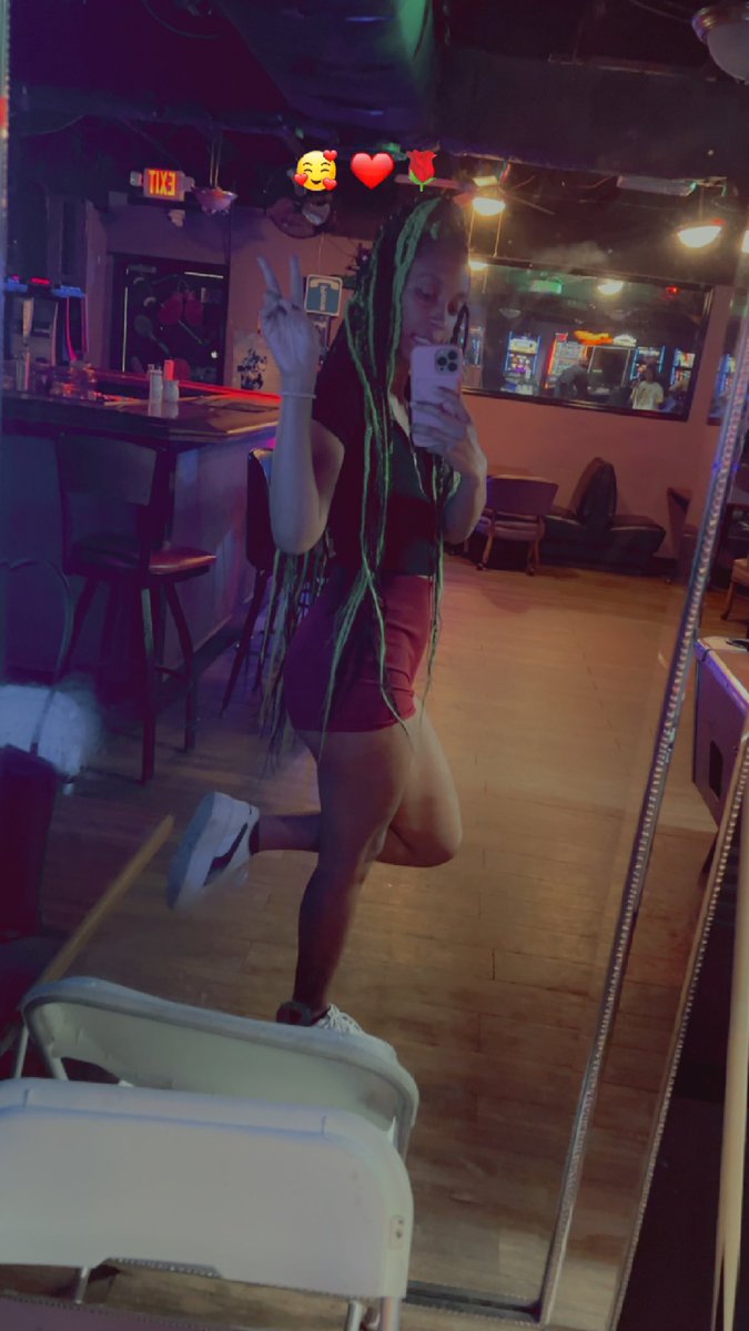 Slimkuddi24's tweet photo. Here’s a bad bitch for yu🤪🥰🥴 https://t.co/myI0x1tuRq