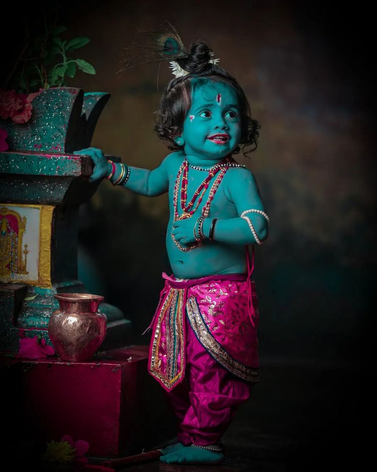 'कान्हा' 'मोहन' 'सांवरे', 'गिरिधर'  'माखनचोर'।
नाम अनेकों 'कृष्ण' के,'कमलनयन' 'चितचोर'।।
#HappyKrishnashtami #HappyKrishnaJanmashtami #Krishna #KrishnaLeela #krishnajanmashtami2024 #KrishnaLove #KrishnaBhakti #Krishnajayanthi #Krishnafortoday #krishnabirthday #krishnashtami