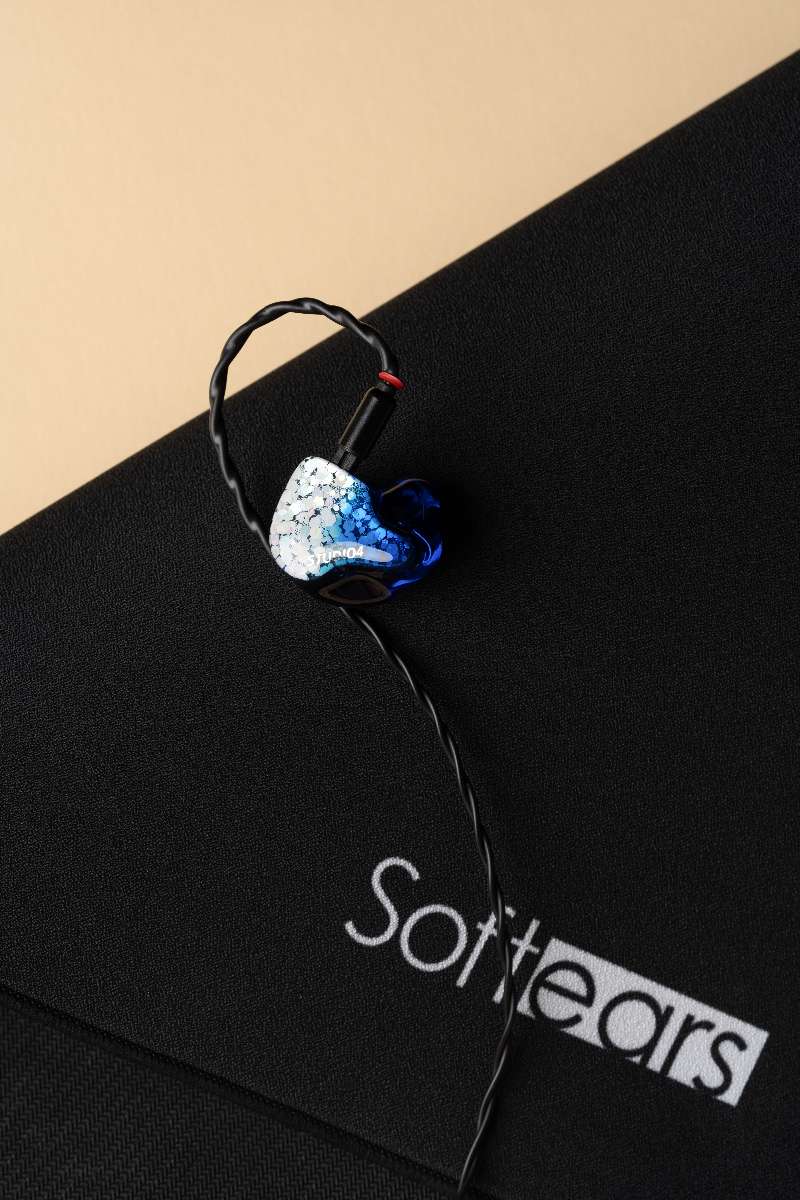 SoftearsIEM's tweet photo. #softearsstudio4 https://t.co/xfQZVSY5bh