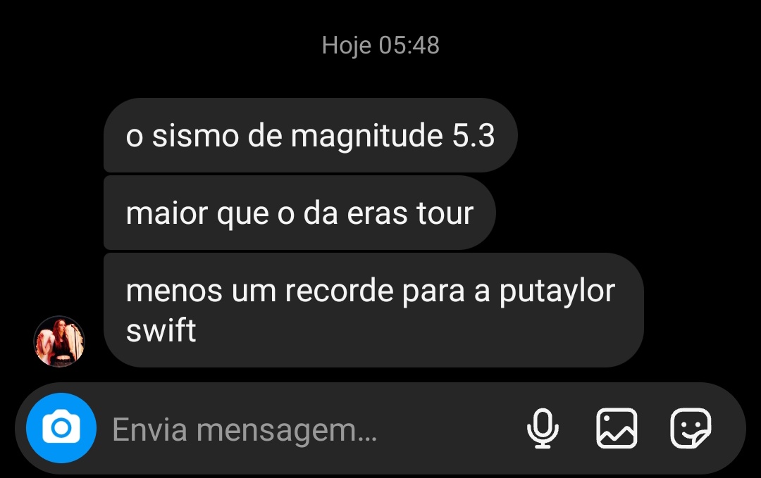 a primeira mensagem que recebo depois do sismo em lisboa juro