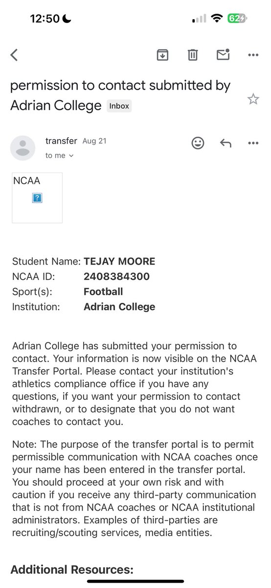 21tmo3's tweet photo. Transfer Portal RB: 2 years left of eligibility + redshirt https://t.co/BiljtlEjvu https://t.co/NhMrFGhajS