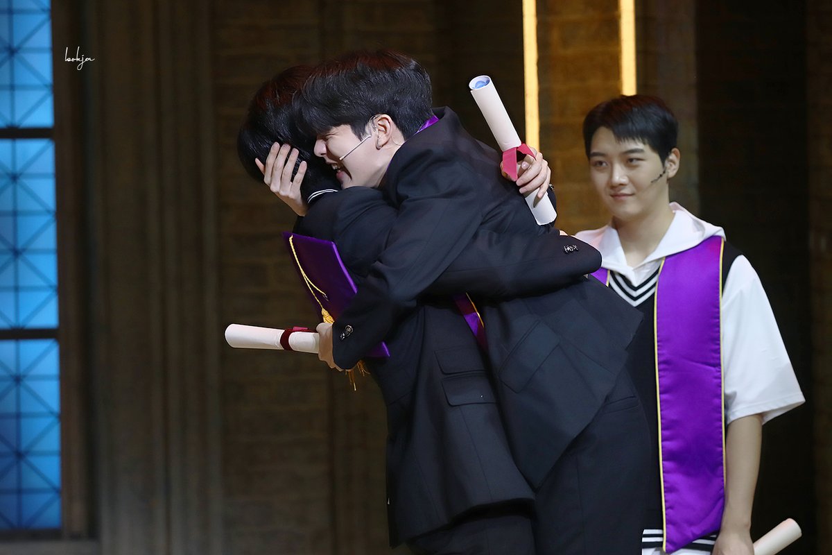 bokja_ym's tweet photo. 240824 베어 더 뮤지컬 최재웅 윤석호
#베어더뮤지컬 #최재웅 #윤석호 https://t.co/Qqk7GENjRz