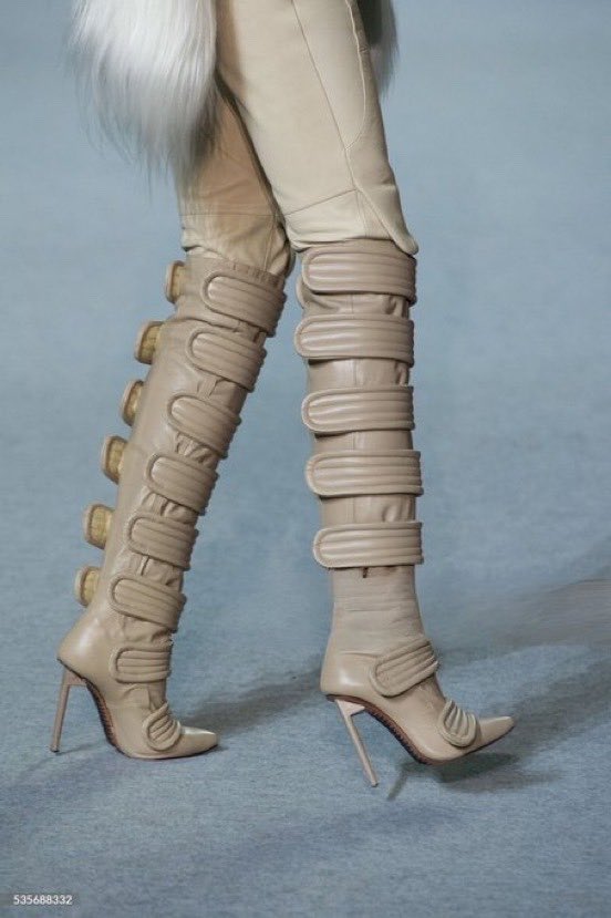 dylanmillian's tweet image. Kanye west (2013)