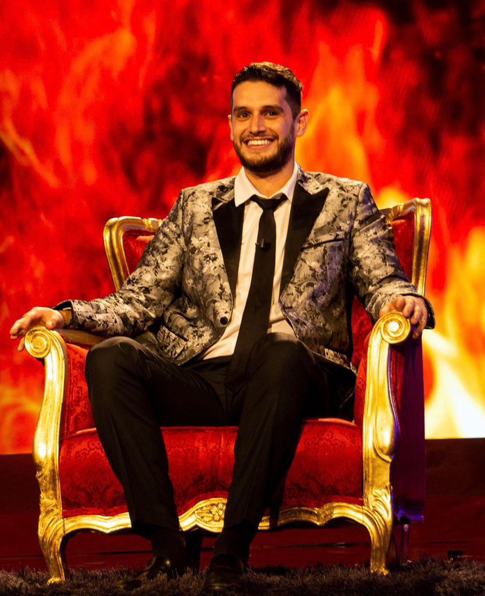 Gabriel_salcid's tweet photo. Adrián: Ya no voy a vibrar bajo, si me voy me voy a ir bien feliz soltando todo lo que quiera decir

Se viene gente! El Adrián que todos queremos ahí viene!

@adrianm10 @teamAdrianMarce @adrianmarcelism @AdrianMarceloOf 
#LaCasaDeLosFamosososMx https://t.co/LGZLgR59F7