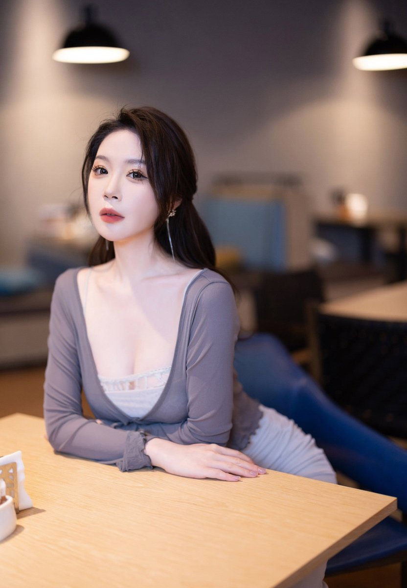 完整版无水印套图已上传至Telegram频道 每日更新 欢迎订阅 

投稿：
<a href="/wsdsbs/">小魚兒🐠</a>
<a href="/woshuaibao/">我是帅宝</a>
<a href="/hutuiaitewo/">帅帅宝哟</a>
<a href="/meiridabishai/">小火毛</a>