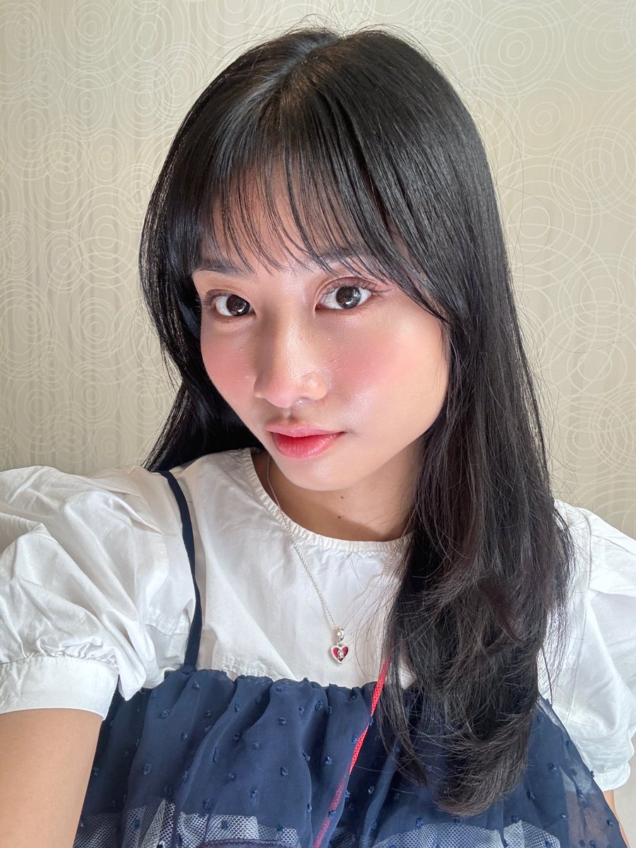 A_MutheJKT48's tweet photo. Agar supaya semangat dikit senin nya #HaiMunday 💞✨ https://t.co/0z6Fdb8E9H