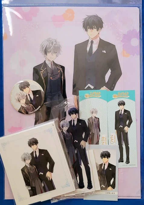 エメラルド10周年のグッズ、たくさん作って頂きました!かわいい…😭😭✨
エメラルド夏の号では『旦那様は最強』4、5話目を載せて頂いております✨あわせてぜひ宜しくお願い致します🙏✨✨ 