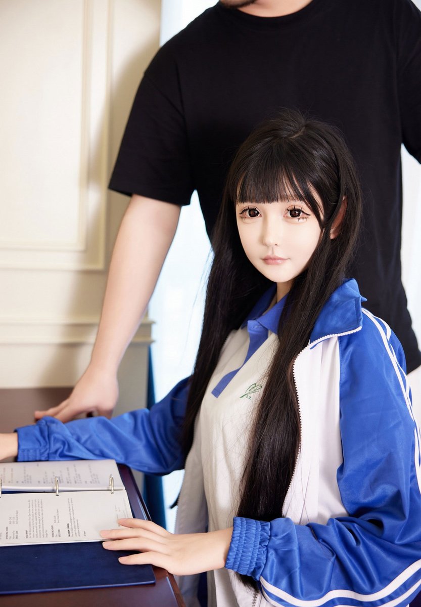 完整版无水印套图已上传至Telegram频道 每日更新 欢迎订阅 

投稿：
<a href="/wsdsbs/">小魚兒🐠</a>
<a href="/woshuaibao/">我是帅宝</a>
<a href="/hutuiaitewo/">帅帅宝哟</a>
<a href="/meiridabishai/">小火毛</a>