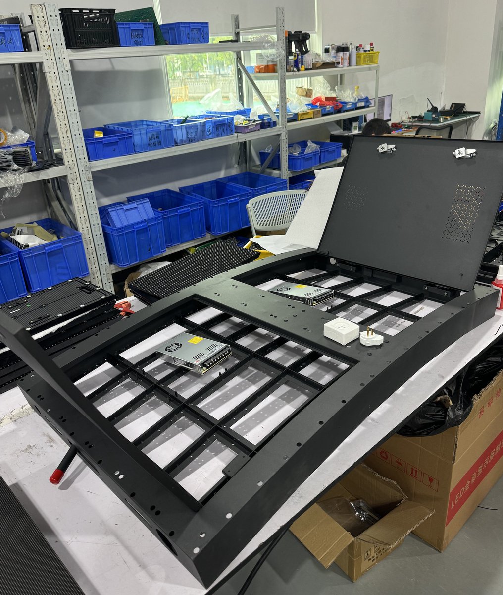 ledsino_display's tweet image. 👏👏We are excited to announce that the installation of a 1.6x0.8 square meter LED outdoor fixed display is in progress!
☎️：+86 134 2134 5624
💌：manager@ledsino.com
Get more: ledsino.com/outdoor-led-di…
#leddisplay #outdoorleddisplay #outdoorledscreen #ledcabinet  #leddisplayscreen