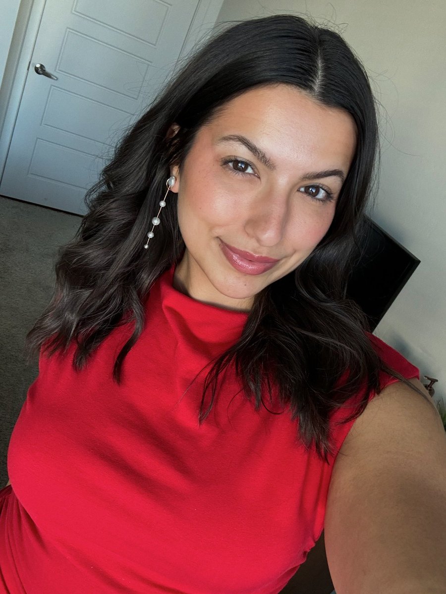 ForeverHannah25's tweet photo. ❤️💋🍒 https://t.co/Za3RrbEyXd