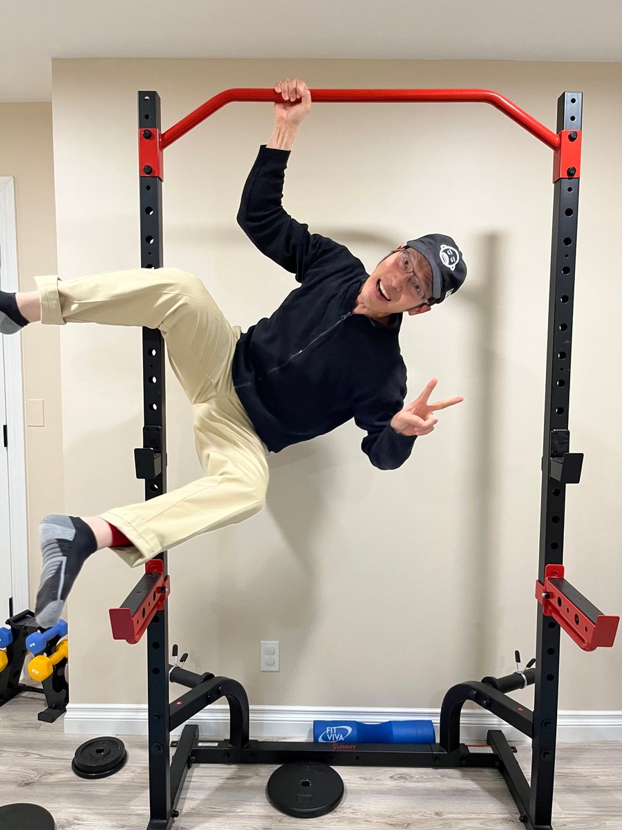 huuep's tweet image. Pavel Durov and RFK Jr are both fit.💪💪

We can be fit too. It's as simple as developing healthy habits. Let's start with the habit of 10 minutes of exercise a day.

Who wants to join me in a 30 day challenge? I started one 2 years ago and it's still going! #MonkeyMisFit