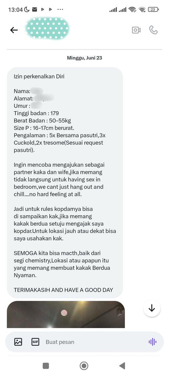 NobitaStory's tweet photo. DM tuh seperti ini, lengkap, santun, jelas maksud tujuannya, dan yg paling penting ada fotonya, karna sebelum berkenalan dgn wf, seleksi pertama dilakukan oleh hubi. https://t.co/J5TdiVwatK