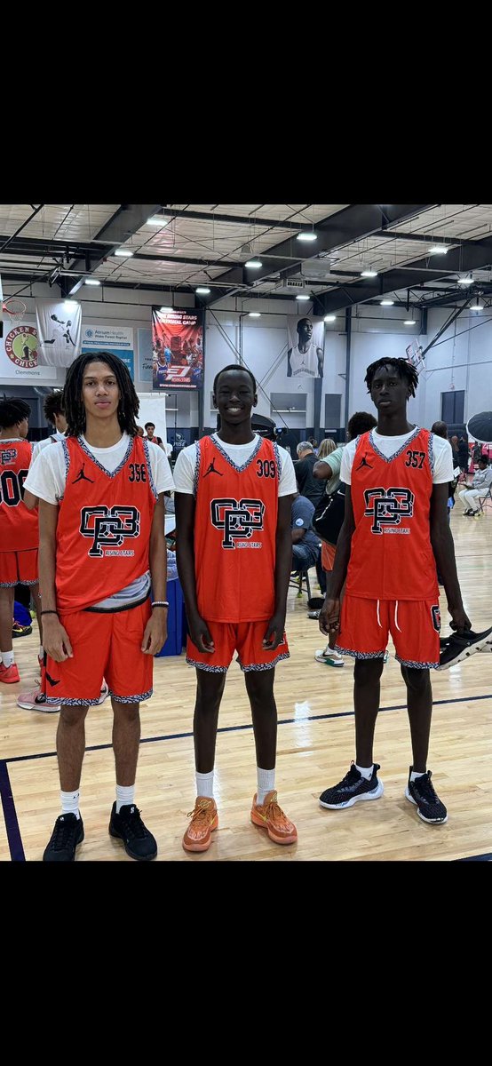 (Imanu'el) Deng-Abuoi M. Deng (@emmanueldeng01) on Twitter photo Had a great time at CP3 camp this weekend, learned a lot from competing with other great players in my class, a lot of good things to take in from this camp.
<a href="/816Hoops/">816 Hoops</a>
<a href="/JakayaDuff/">Jakaya Duff</a>
<a href="/YomonPowg2/">Powg Yomon</a> Had a great time at CP3 camp this weekend, learned a lot from competing with other great players in my class, a lot of good things to take in from this camp.
<a href="/816Hoops/">816 Hoops</a>
<a href="/JakayaDuff/">Jakaya Duff</a>
<a href="/YomonPowg2/">Powg Yomon</a>