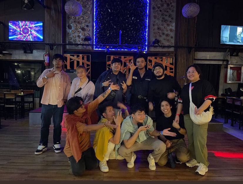 narcolepsyph's tweet photo. Maraming salamat Baguio 🔴🟠🟡🟢🔵🟣

-
#Narcolepsy
#Synthpopband
#SmokeAndBarrelBaguio
#WhatTheFogProduction https://t.co/USJ27LbcWk