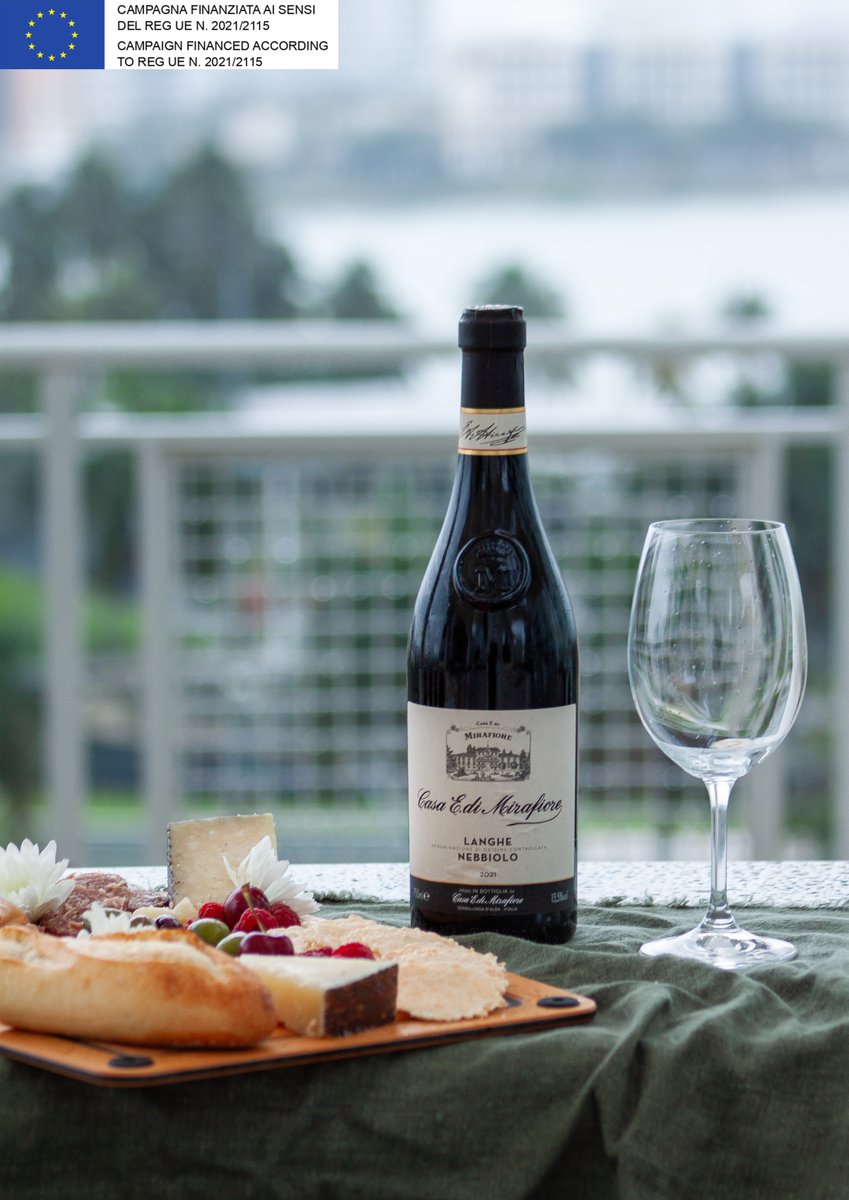 Have you tried Mirafiore’s Langhe Nebbiolo? Its sweet and fascinating tannic taste makes the wine velvety and well-balanced, and lingers on the tongue with a very long balsamic aftertaste ❤️🍷 #mirafiorewines #langhenebbiolo #italianwines #Hamilton
