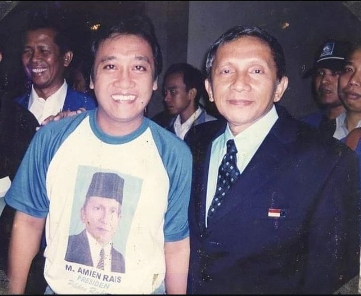 bambsupriyadi's tweet photo. @hanumrais @BangPino__ Sehat selalu idola dan panutan ku. Anakku yg cowo sy kasih nama M.Amien Rais dan yg cewek (Alm) Chairunnisa Hanum Salsabiela. https://t.co/4u2mzpYDKI