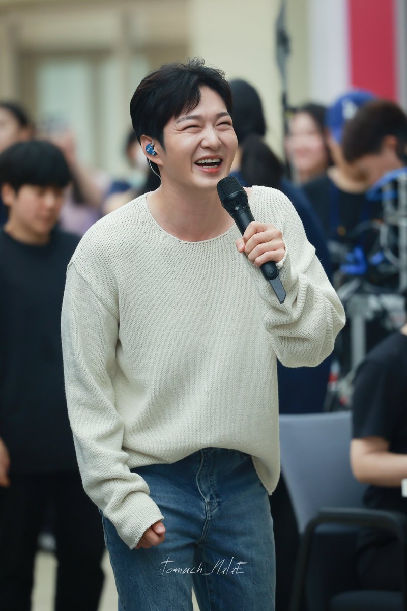 LEECHANGSUB PRE-RELEASE <1991>
OPEN STAGE ⏳
.
콘서트 가즈아!!!🍑
#LEECHANGSUB #일구구일 #1991년