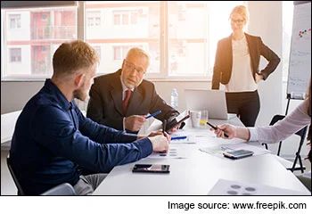 PersonalFN's tweet image. SEBI will soon release the results of an industry-level stress test conducted for Small Cap Funds. In this edition of the Daily Wealth Letter find out what the test is expected to reveal. #mutualfund #smallcapfund #stresstest #sebi

Read on.
bit.ly/4dVsft4