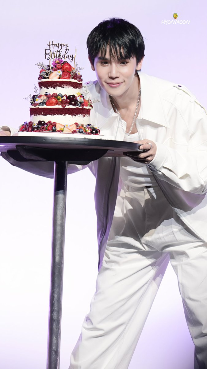hyonmoon35's tweet photo. 240821 JIMMY'S BIRTHDAY

Open the memoirs🔮
（miss u🥹）

#JimmySphereOfLove
 #จิมมี่คนคูลสามสิบยังแจ๋ว
#jimmyyjp #Tiny https://t.co/udTStiibFk
