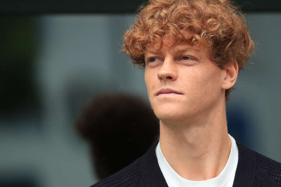 Toni Nadal sul caso #Sinner (El Pais):

“Mi risulta assolutamente chiara la volontà del giocatore azzurro di non commettere alcuna infrazione, e ancor più, di non cercare alcun vantaggio attraverso l’uso di sostanze proibite”.

“Conosco il giocatore sufficientemente bene da poter