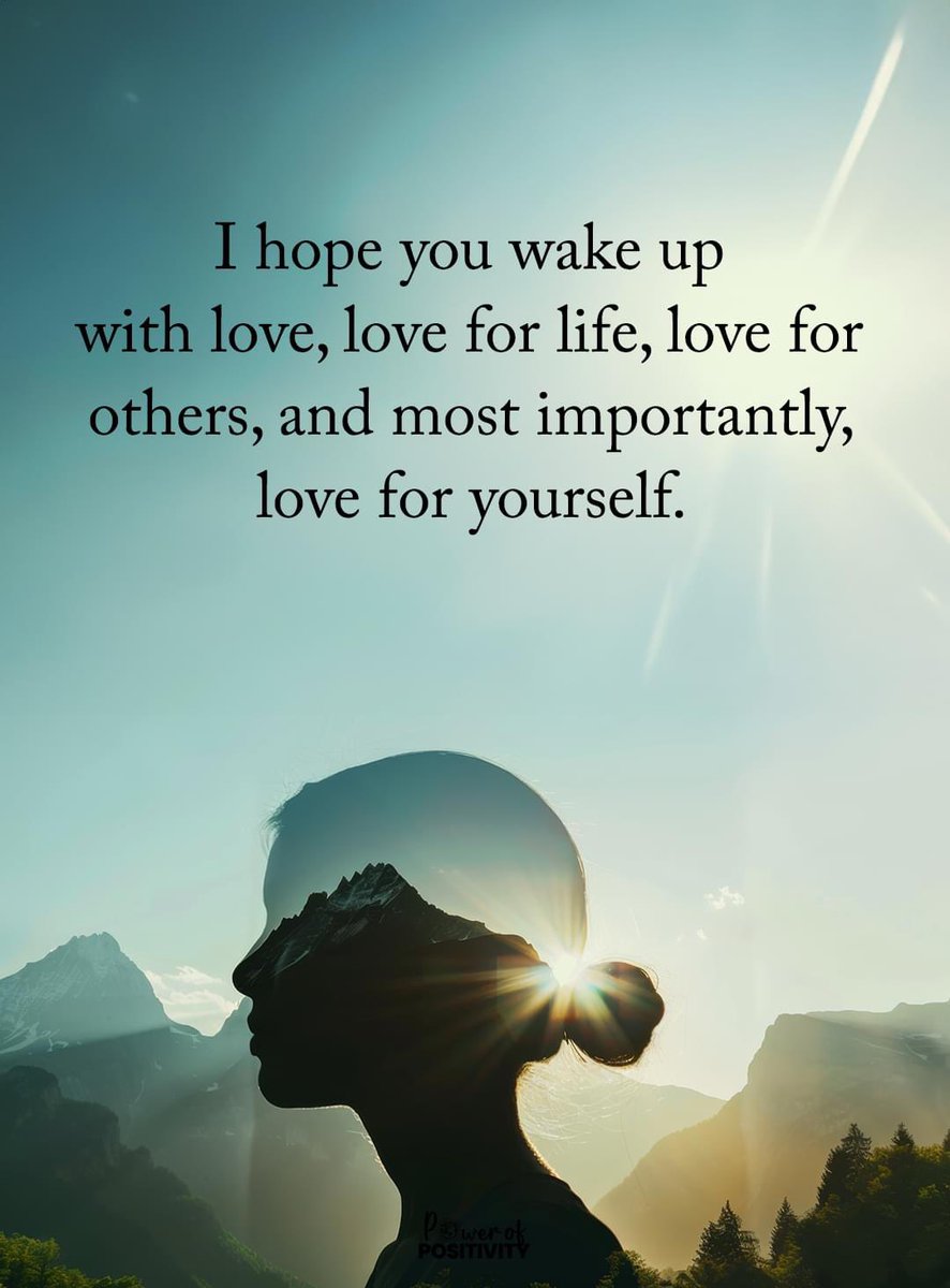 ChristyStaying's tweet photo. Happy Monday !! https://t.co/sfey1Olr6R