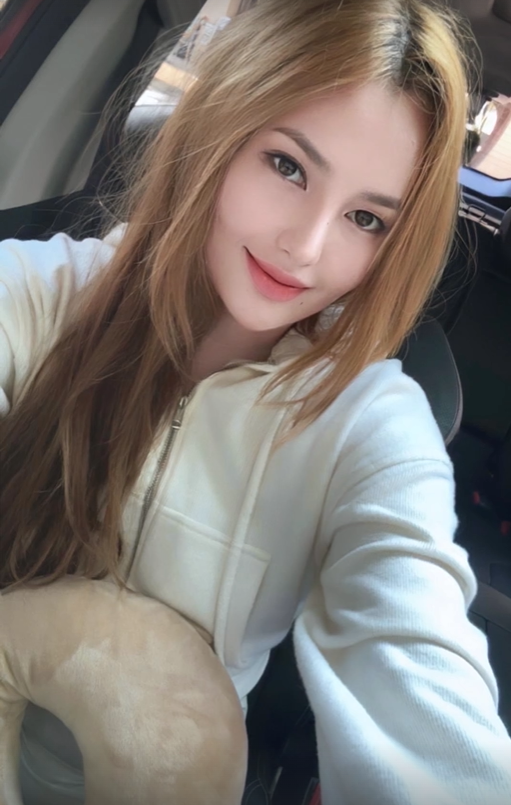 EmmaLin51602661's tweet photo. Hi🥰 https://t.co/kwj0T2xULA