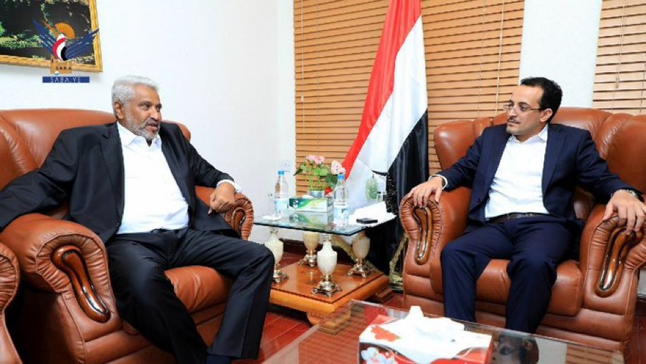 من اجتماعي مع وزير المالية في حكومة التغيير والبناء عبذالجبار احمد محمد لمناقشة المشاريع التي تحتاج الى تشيديها
اللهم وفقنا لخدمة الوطن والمواطنين