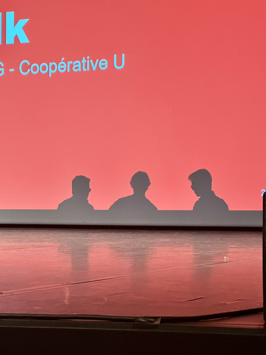 Dominique Schelcher (@schelcher) on Twitter photo C’est la rentrée !
Formidable accueil ce matin à l’<a href="/ESSCA_Ecole/">ESSCA</a>.
Succès, échecs, opportunités, stratégie… 1h de questions-réponses à bâtons rompus pour répondre aux interrogations de ces 450 jeunes de première année. J’étais moi-même assis à leur place il y a quelques années C’est la rentrée !
Formidable accueil ce matin à l’<a href="/ESSCA_Ecole/">ESSCA</a>.
Succès, échecs, opportunités, stratégie… 1h de questions-réponses à bâtons rompus pour répondre aux interrogations de ces 450 jeunes de première année. J’étais moi-même assis à leur place il y a quelques années