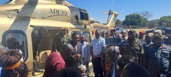 znbctoday's tweet image. President HAKAINDE HICHILEMA has arrived in Zambezi District to attend the Likumbi Lya #Mize Traditional Ceremony of the Luvale People.