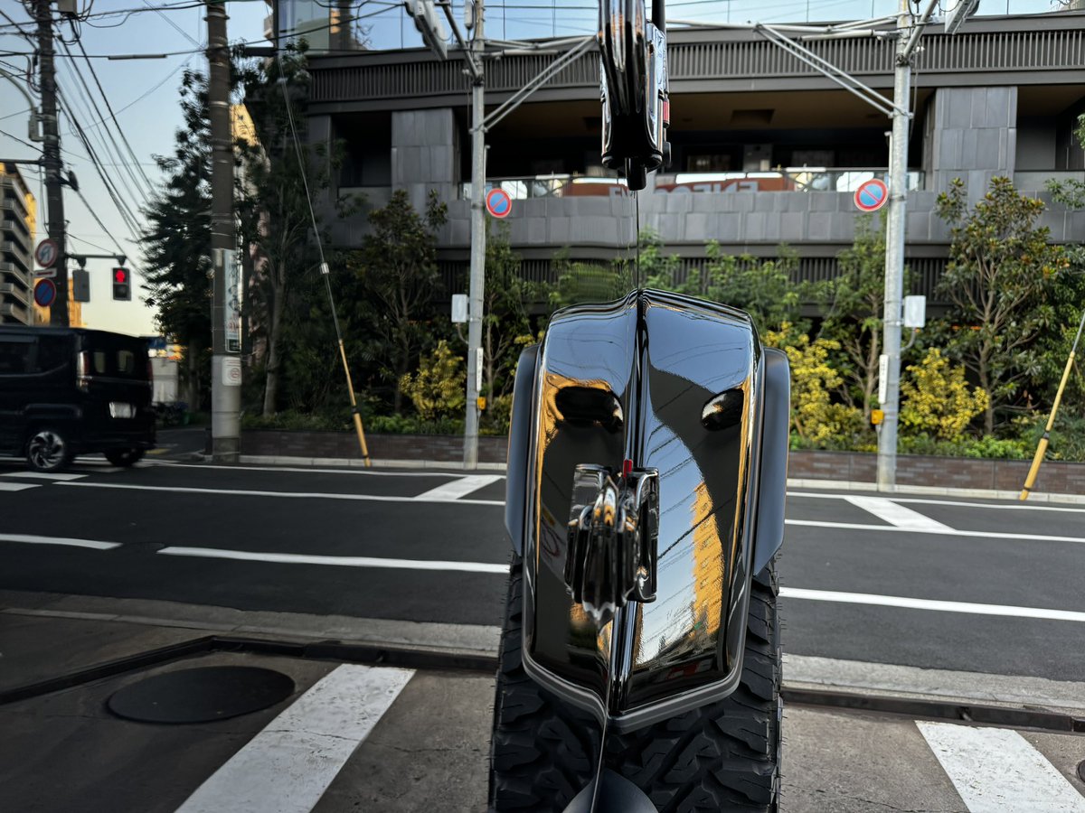 anamizukfss's tweet photo. jeep Wrangler 
LM ceramic pro

たまにはXにも投稿。
キャンプ後でめちゃくちゃ汚れてましたが、
艶っ艶仕上げ👍

堪りません🥴
そして、現在絶賛ルミナス音頭開催中‼️

#luminusproshop #ルミナス #LMCERAMICPRO #jeepwrangler
@kyoto_detail @DetailFactory01 https://t.co/EIP8t8OImg
