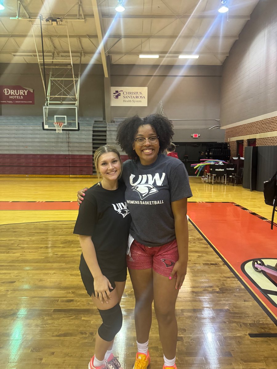 Avery Billotte (@averybillotte) on Twitter photo Thank you <a href="/jeffdow/">Jeff Dow</a> and <a href="/UIWWBB/">UIW Women's Basketball</a> players and coaches for a great experience at elite camp! Loved the energy and atmosphere. ā Best of luck this season <a href="/Brynn4ThaWin/">@Brynn4thaWin</a> Looking forward to catching a game this year. <a href="/RoyseCityGBB/">Royse City Girls Basketball</a> <a href="/coachmrschavez/">Coach Jordan Chavez</a> Thank you <a href="/jeffdow/">Jeff Dow</a> and <a href="/UIWWBB/">UIW Women's Basketball</a> players and coaches for a great experience at elite camp! Loved the energy and atmosphere. ā Best of luck this season <a href="/Brynn4ThaWin/">@Brynn4thaWin</a> Looking forward to catching a game this year. <a href="/RoyseCityGBB/">Royse City Girls Basketball</a> <a href="/coachmrschavez/">Coach Jordan Chavez</a>