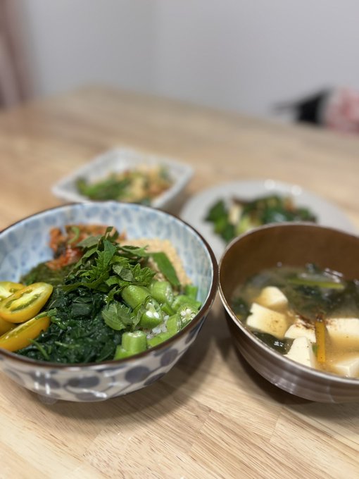 ネバネバ丼💜 https://t.co/hbCxTaoGzF