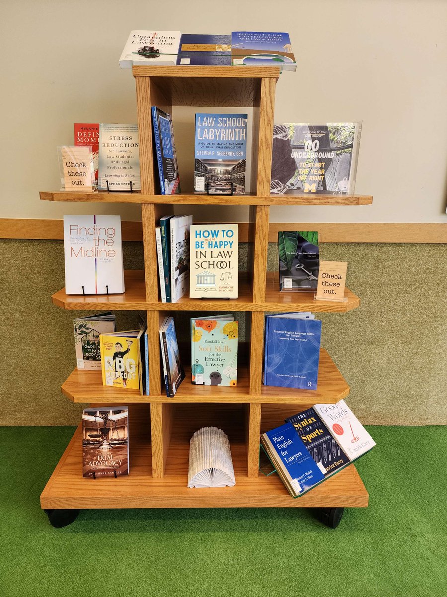 As classes begin, it's a great time to start the year off right. Visit our display near the Law Library entrance to find books on a variety of topics, from working out like a Supreme Court Justice to leveling up your writing skills, and more! And students can even check them out!