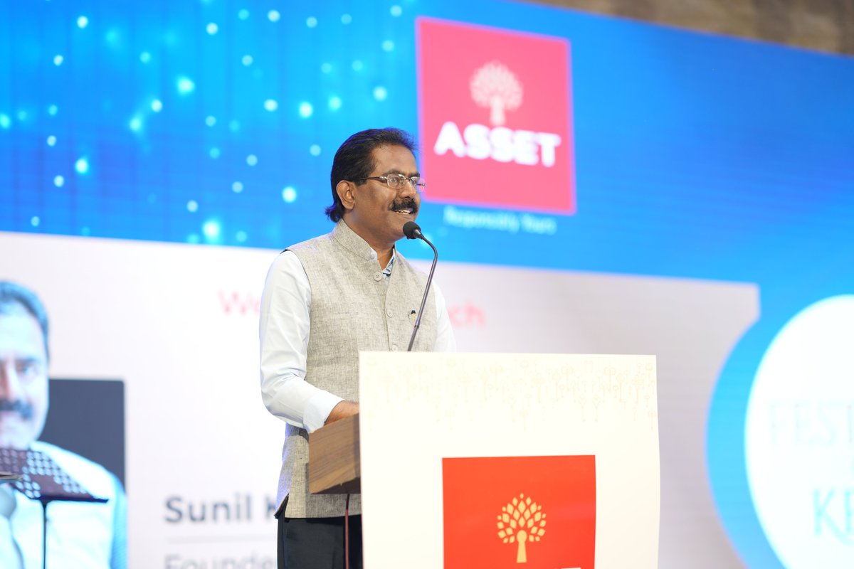 AssetHomes_123's tweet photo. We’re grateful to all who joined us for the grand handover of Asset Fortuna (77th) &amp; Asset Platina (78th), kicking off our "Festival of Keys." Special thanks to Mr. Prithviraj Sukumaran, Mrs. Asha Sharath, and our esteemed guests. Welcome to the Asset family!

#AssetHomes https://t.co/LZkSJuEZy5