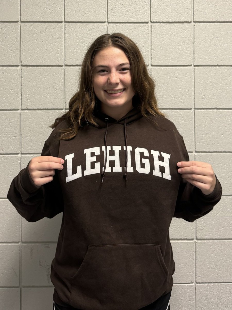 meganlodge2025's tweet photo. I'm excited to announce my commitment  to a Championship Experience at Lehigh University with @Lehighsoftball!! 🤎🤍
So grateful for the path that brought me here and the opportunities that lie ahead!
#GoYard #GoLehigh #HawksFlyTogether 🦅
#Lehigh2029 https://t.co/NNmafVOwib
